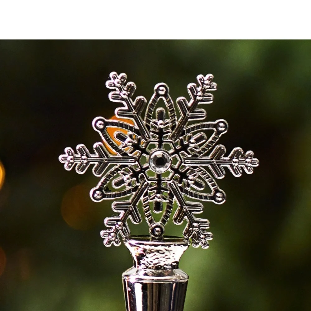 Williams Sonoma Silver Star snowflake Wine bottle Stopper with crystals NWT